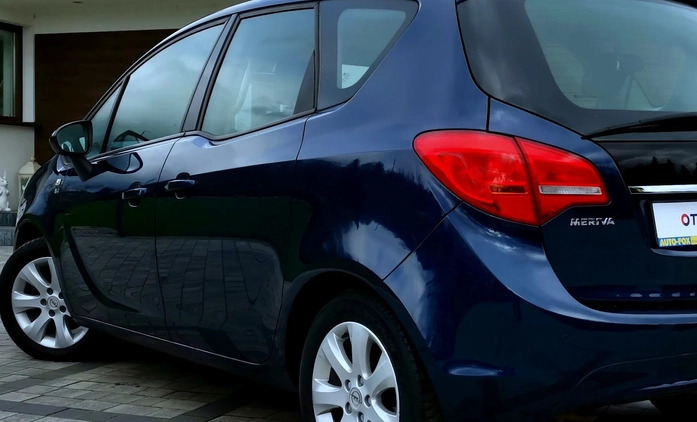 Opel Meriva cena 23900 przebieg: 172000, rok produkcji 2012 z Gliwice małe 667